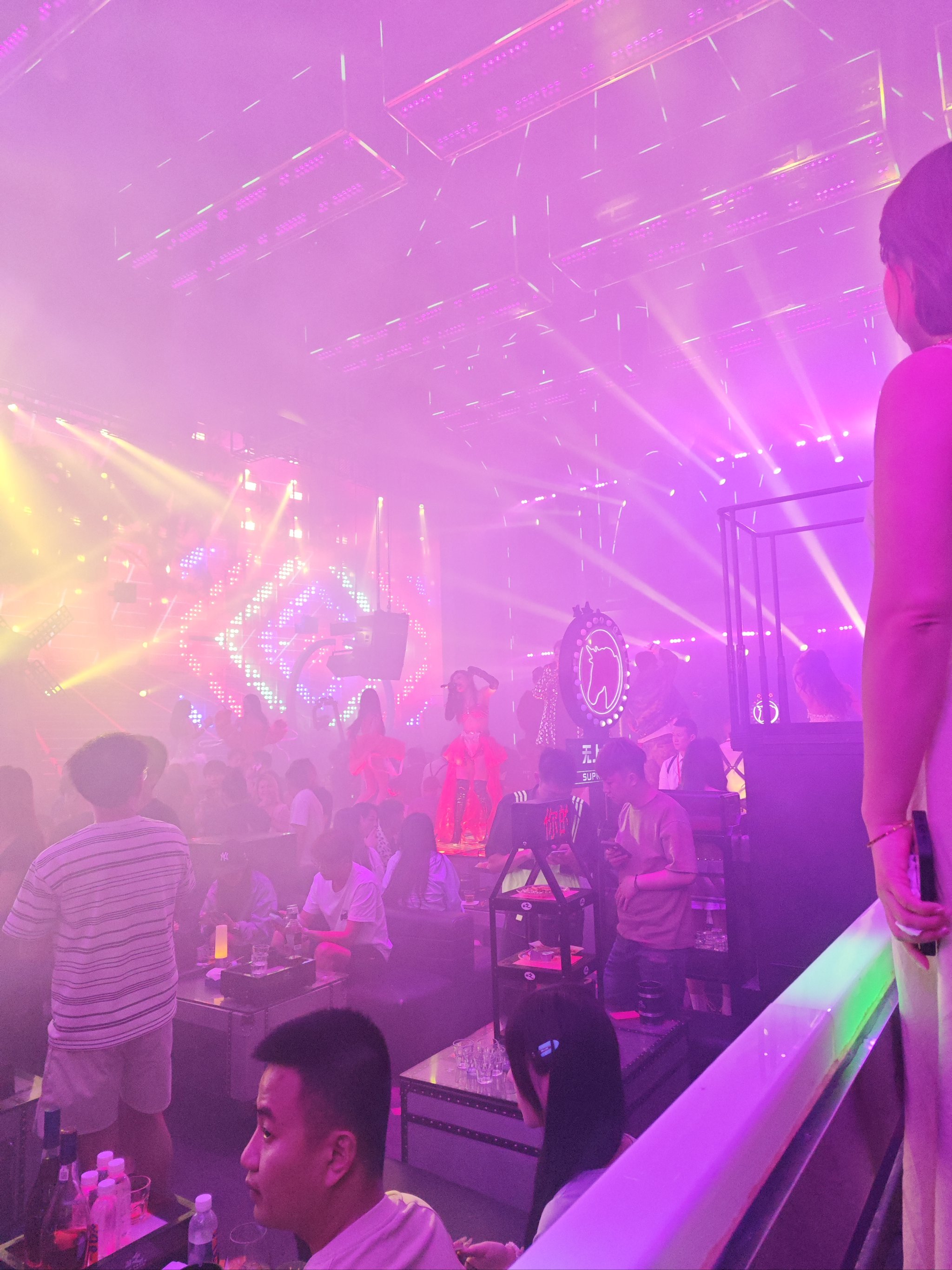 九江商务KTV 低端场体验-修水县ktv预订